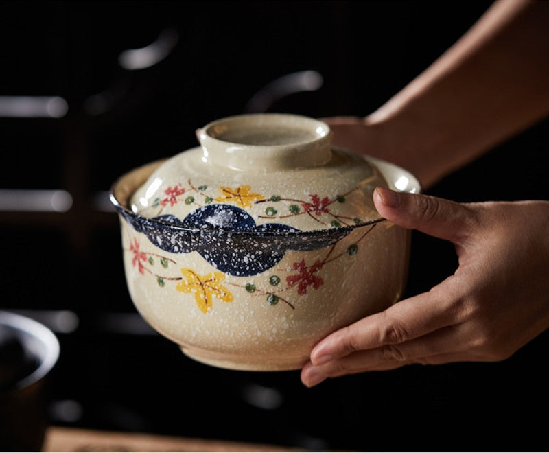 Japanese-Style Ceramic Ramen Bowl with Lid